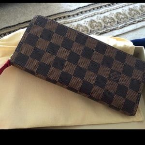 Louis Vuitton Clemence Wallet in Damier Ebene